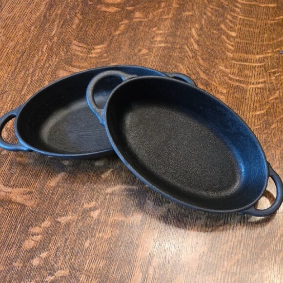 Pioneer Woman Cast Iron Oval Au Gratin Bakeware Pans (2) - Picture 1 of 6